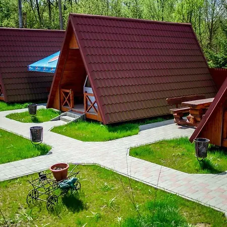 ‘‘forest House ’‘ будинок для відпочинку *