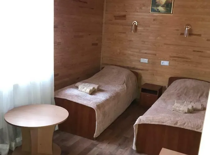 Hotell ''forest House '' будинок для відпочинку Truskavets