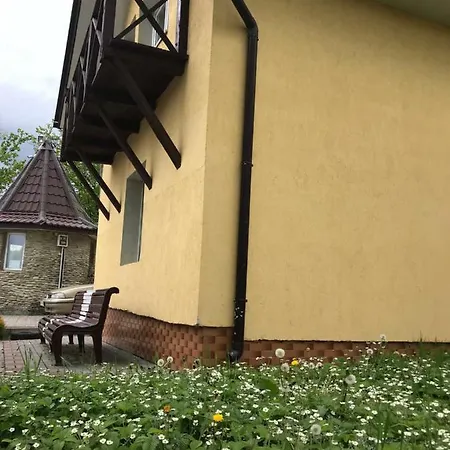 Hotel ''forest House '' будинок для відпочинку